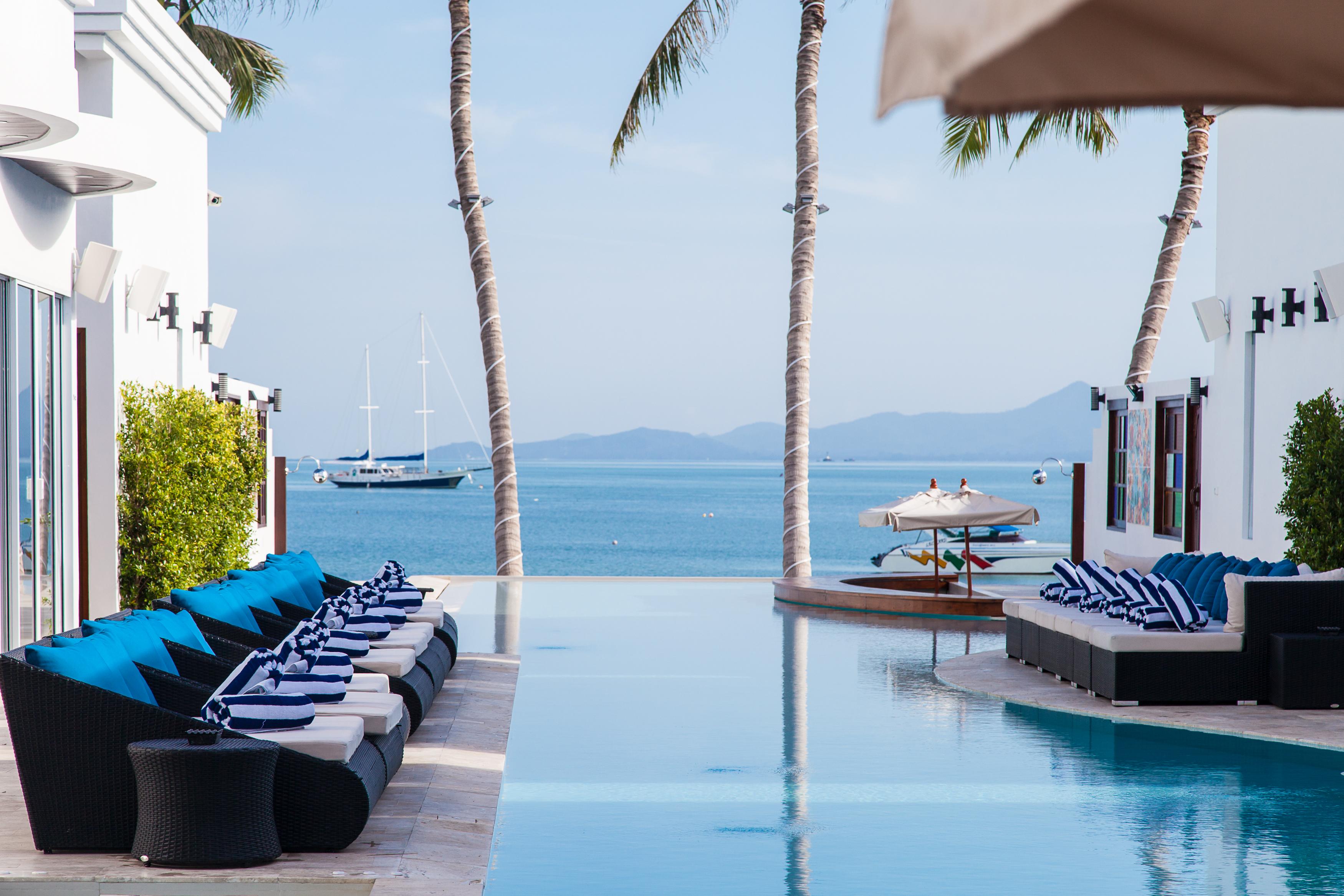 The Privilege Hotel Ezra Beach Club Банграк-Біч Екстер'єр фото